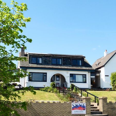 Skye Basecamp Hostel, Broadford Bay, Isle Of Skye Buitenkant foto